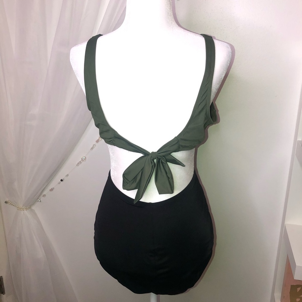 Cut out one piece - Picture 2 of 2